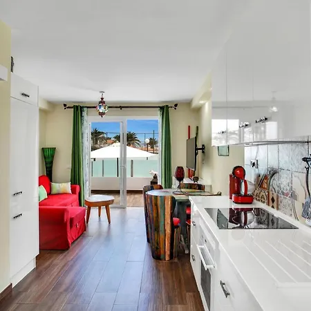Casa Del Sol, Beautiful Terrace, Fast Wi-fi, Pool